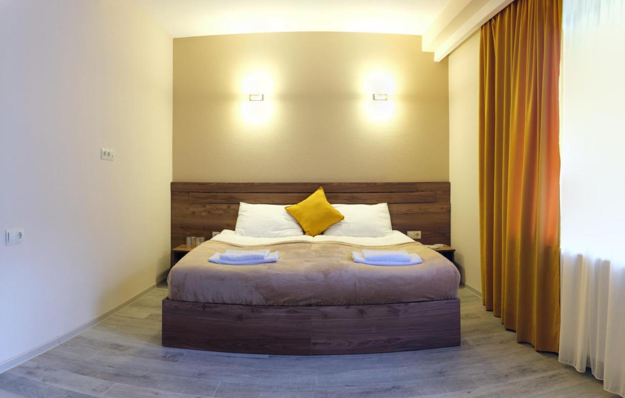 Hotel Axien Kazbegi Exterior foto